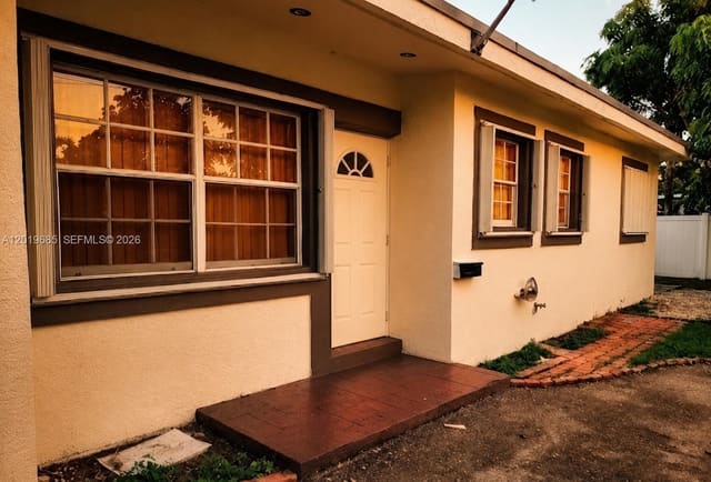 571 NE 172nd Street, North Miami Beach, FL 33162