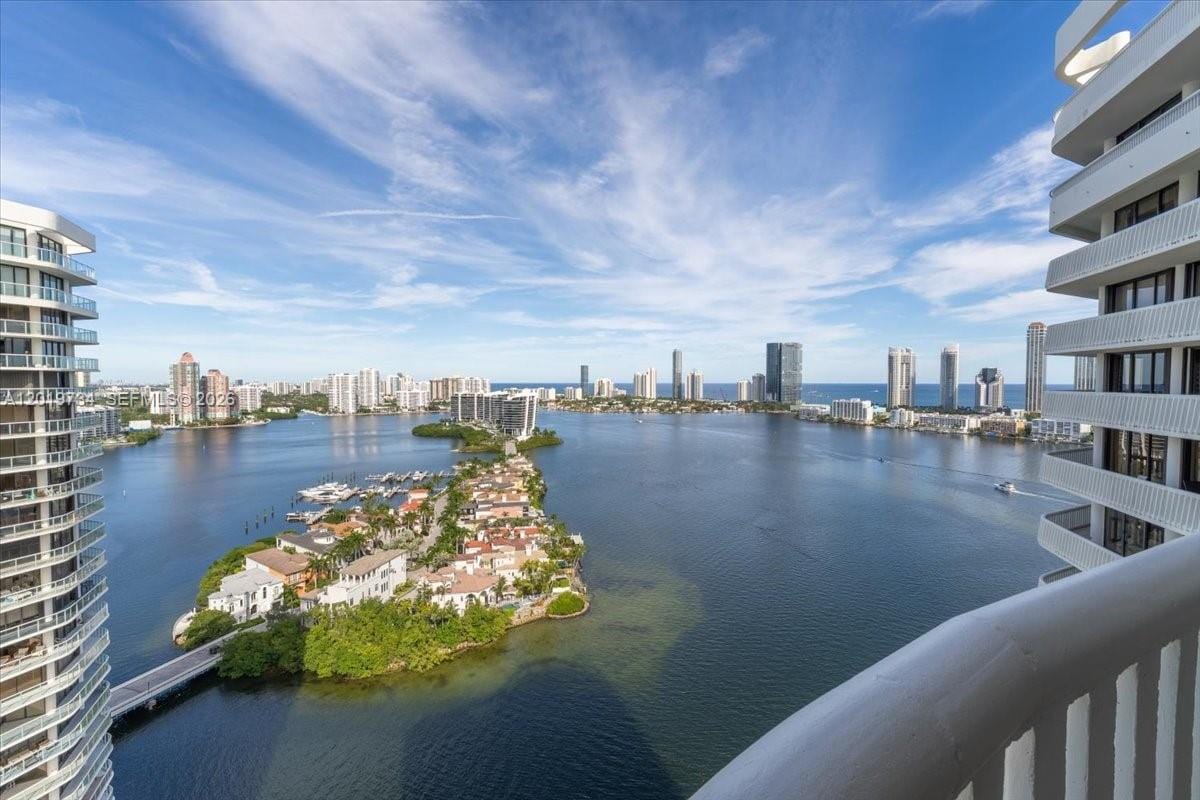 3000 Island Boulevard 2802, Aventura, FL 33160 photo 19