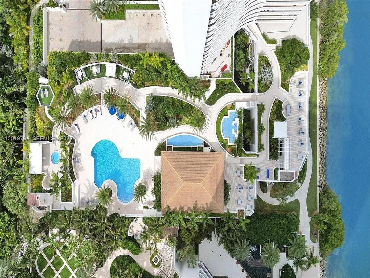 3000 Island Boulevard 2802, Aventura, FL 33160 photo 28