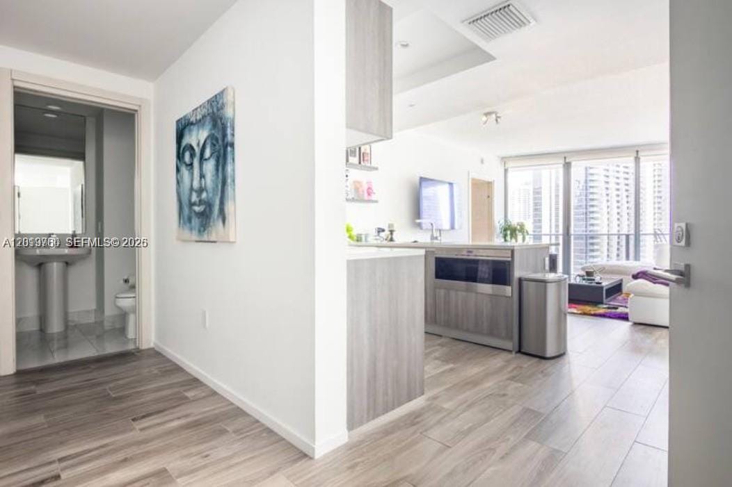 801 S Miami Avenue 1703, Miami, FL 33130 photo 4