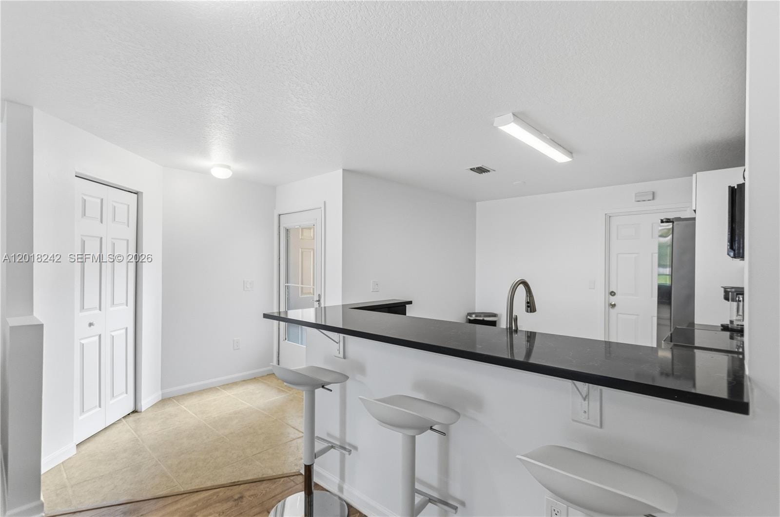 4065 Crystal Lake Drive — photo 11