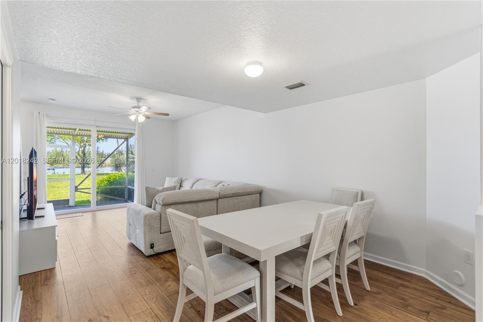 4065 Crystal Lake Drive — photo 12