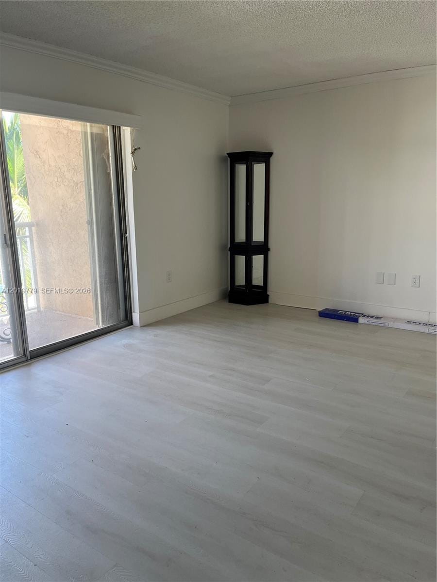 17051 NE 35th Avenue 202, North Miami Beach, FL 33160 photo 12