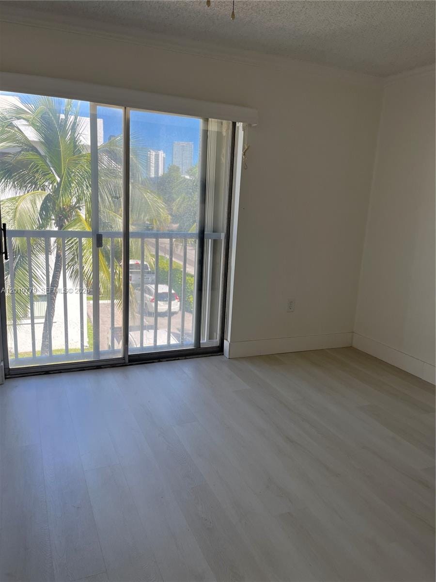 17051 NE 35th Avenue 202, North Miami Beach, FL 33160 photo 7