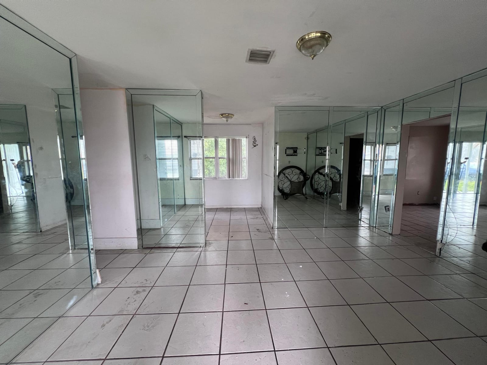 260 NE 42nd Court, Deerfield Beach, FL 33064 photo 5