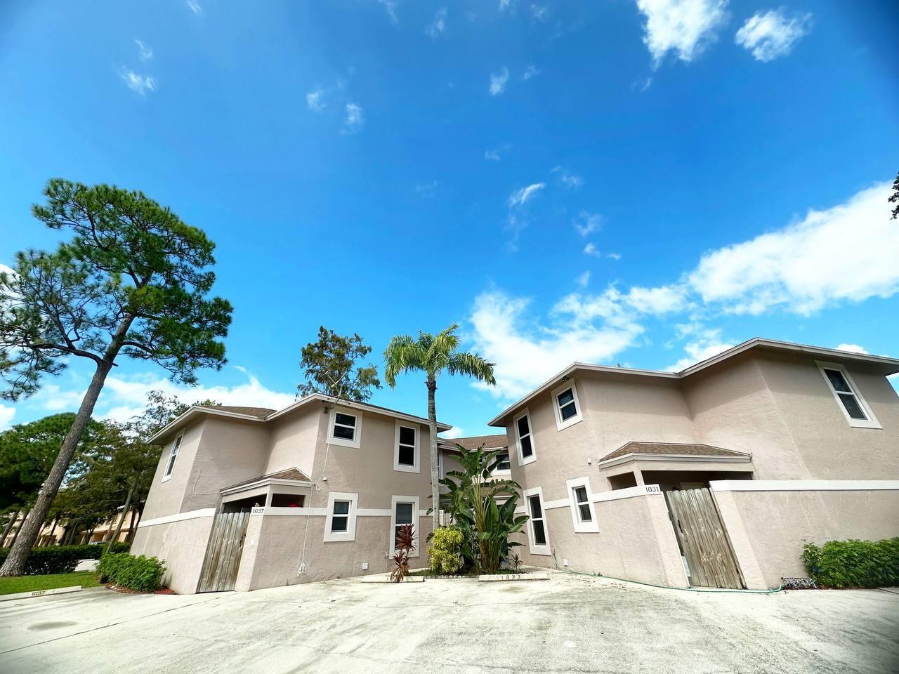 1033 Goldenrod Road, Wellington, FL 33414, Wellington