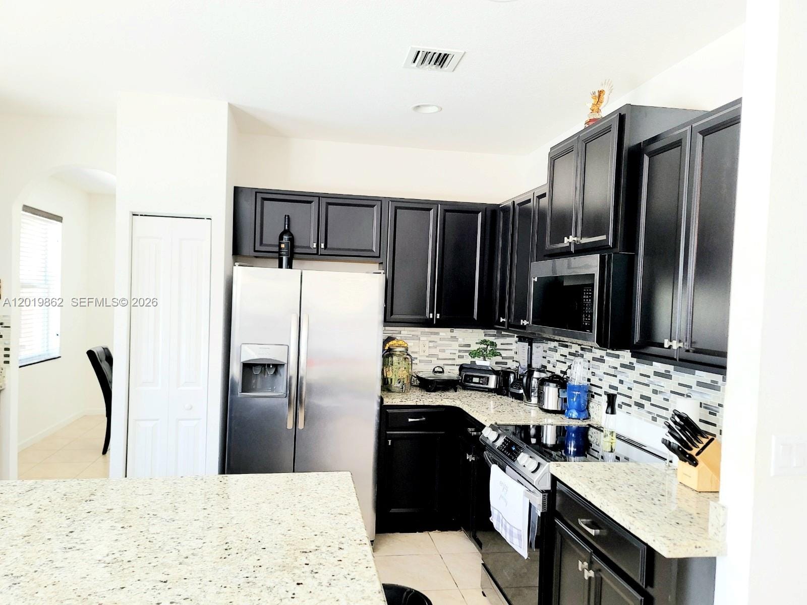 4108 NE 20th Street — photo 7