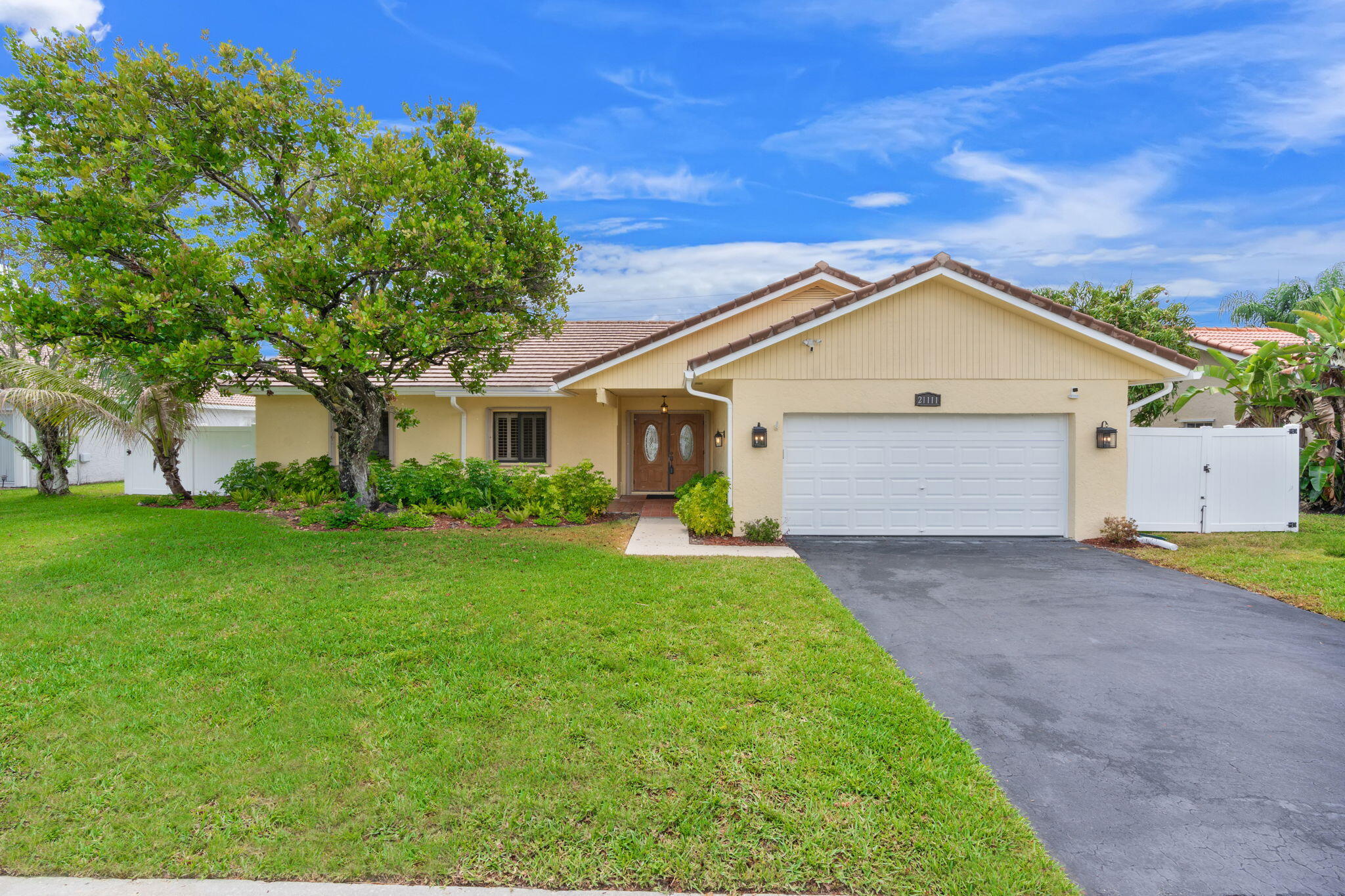 21111 Escondido Way, Boca Raton, FL 33433, Boca Raton