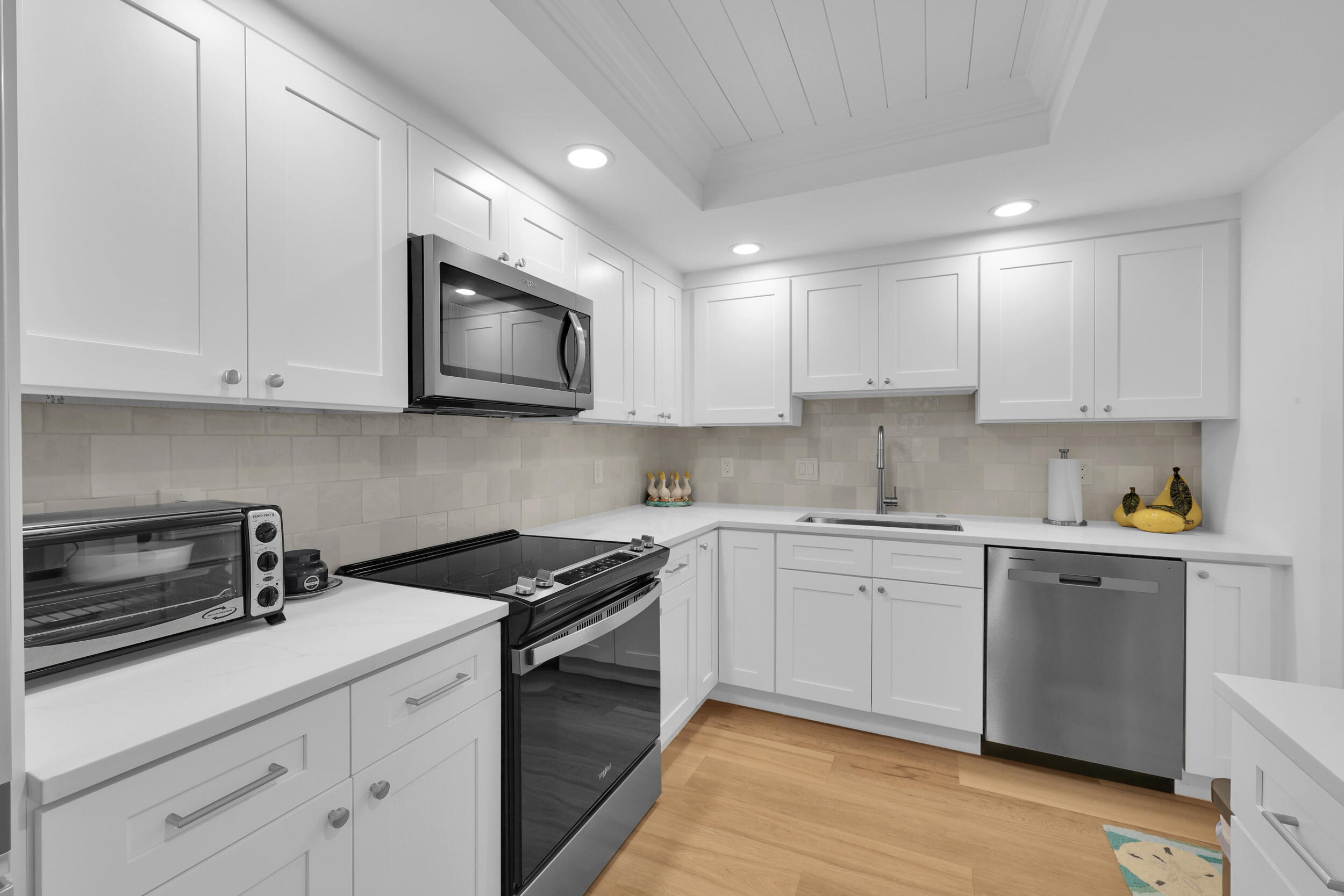 10 SE Turtle Creek Drive Unit B, Tequesta, FL 33469, Tequesta