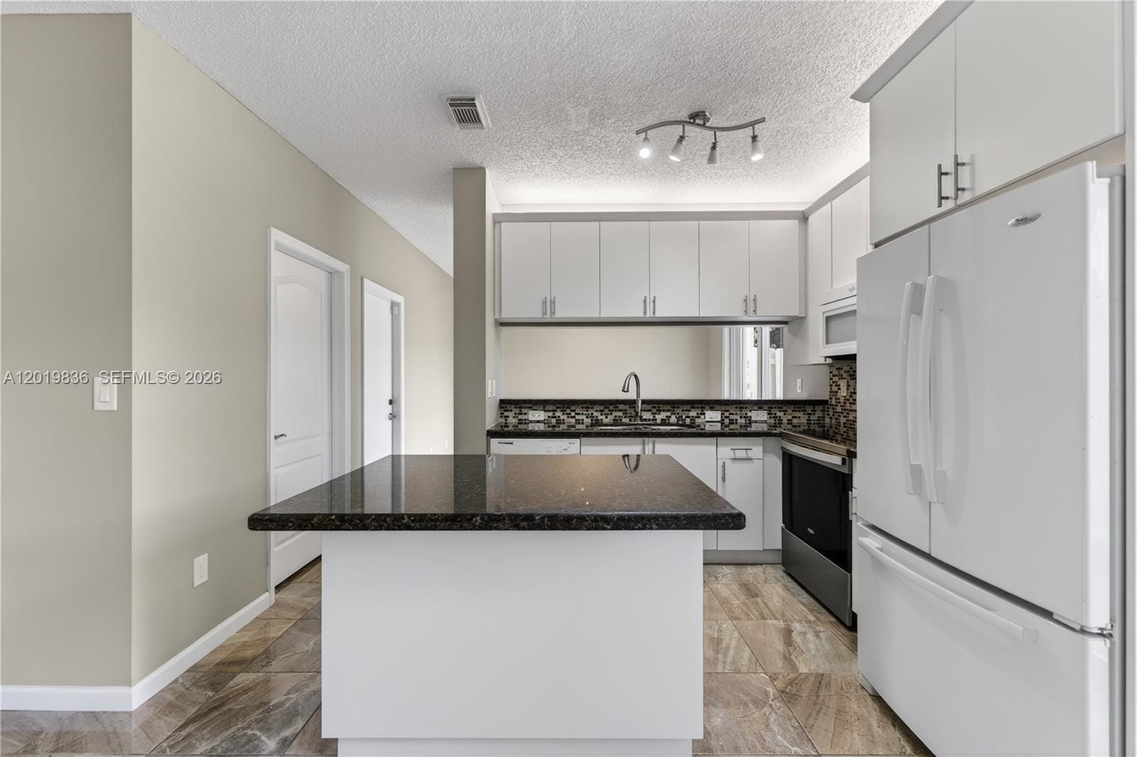 2340 NW 161st Avenue, Pembroke Pines, FL 33028 photo 11