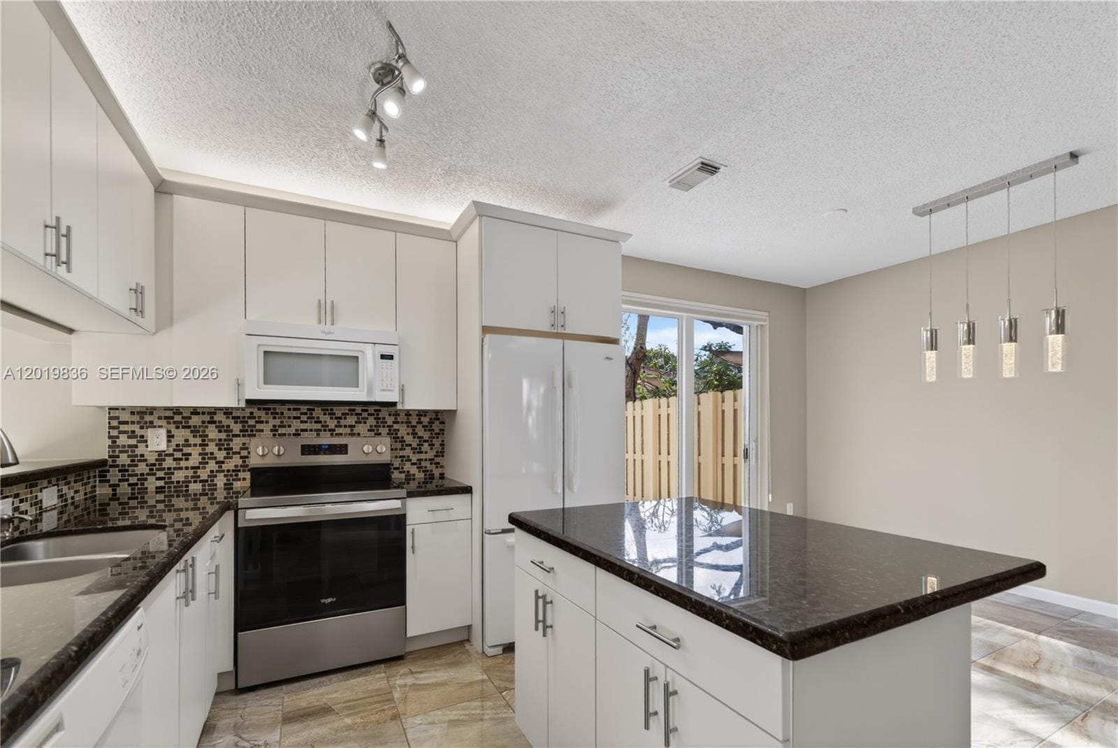 2340 NW 161st Avenue, Pembroke Pines, FL 33028 photo 12