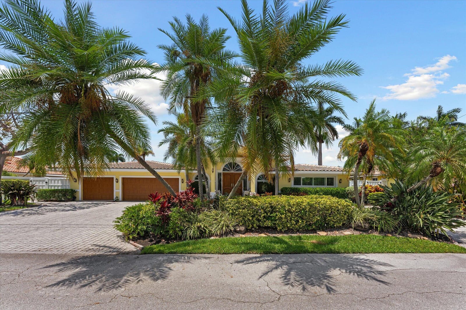 2141 NE 29th Street, Lighthouse Point, FL 33064 photo 2