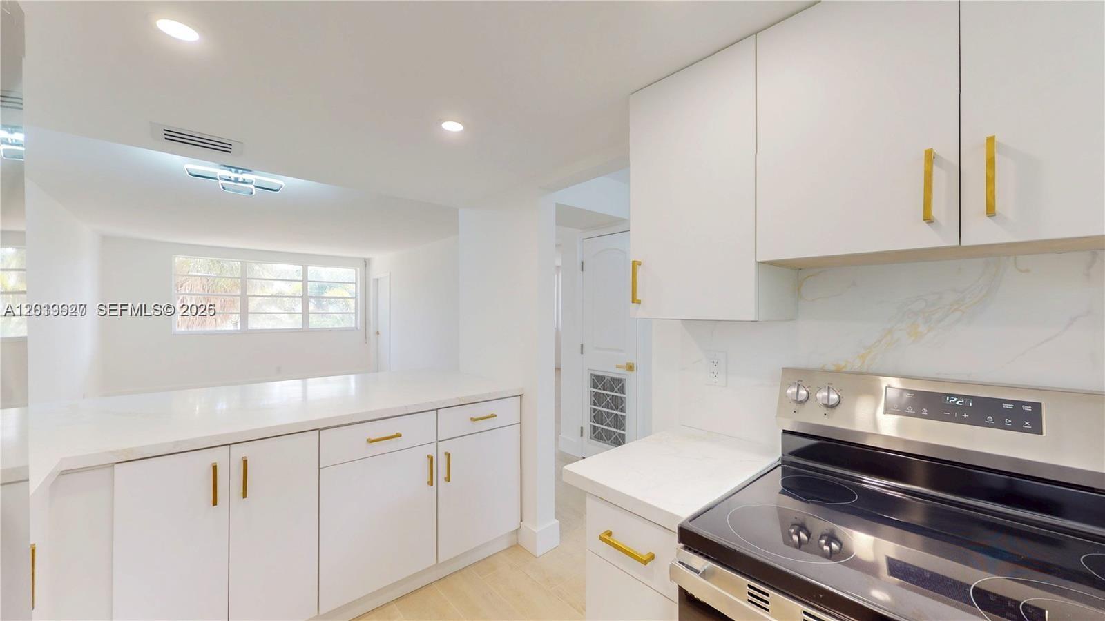 1333 E Hallandale Beach Boulevard 326, Hallandale Beach, FL 33009, Hallandale Beach