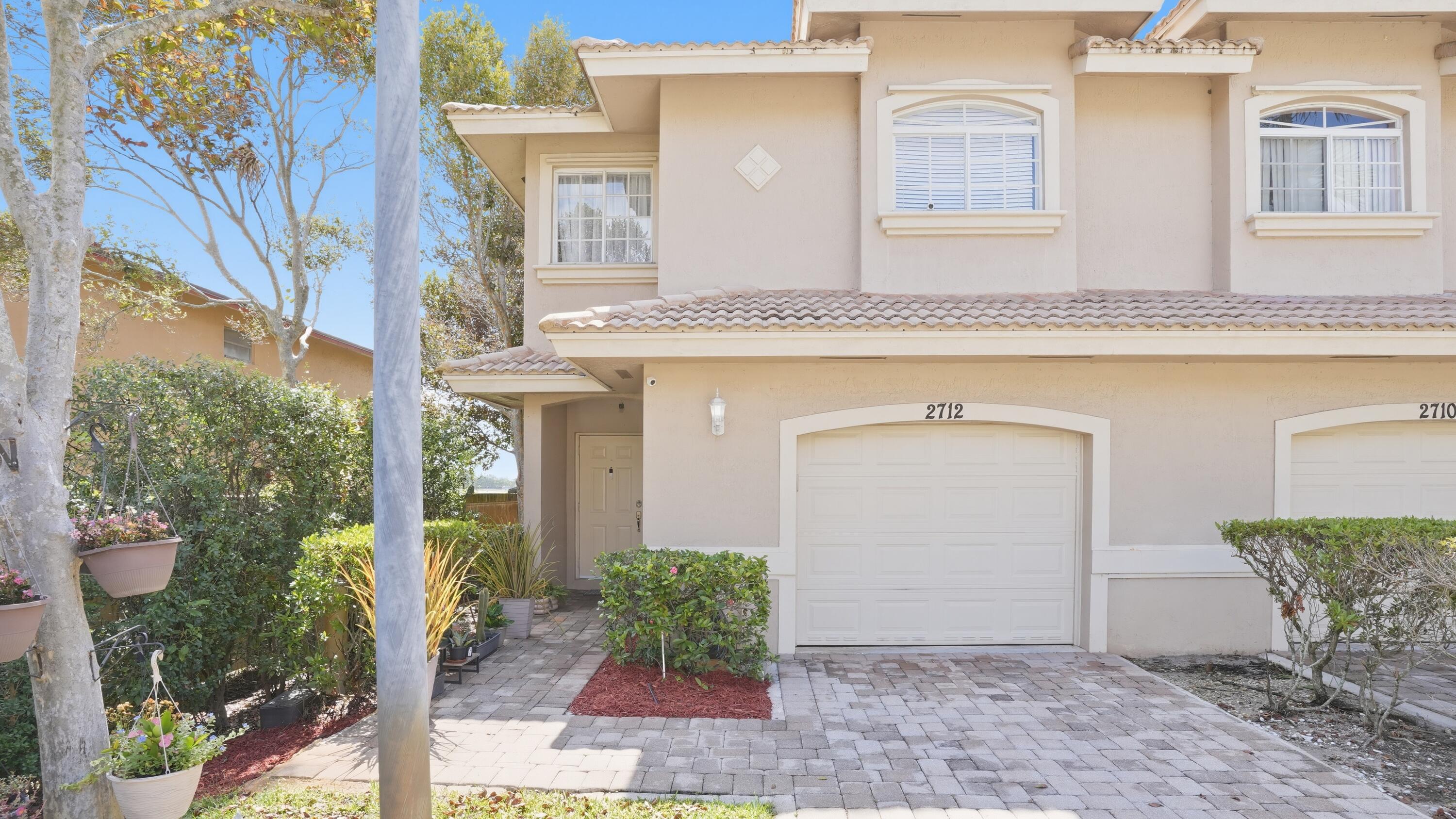 2712 NW 80th Avenue, Sunrise, FL 33322, Sunrise