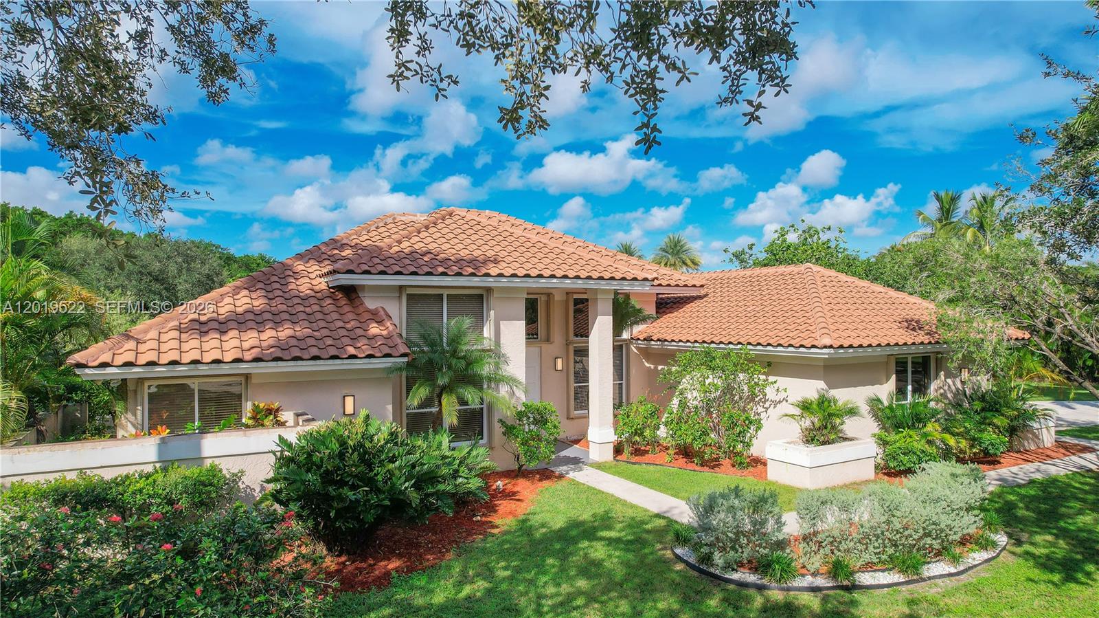 1256 S Manor Drive S, Weston, FL 33326, Weston