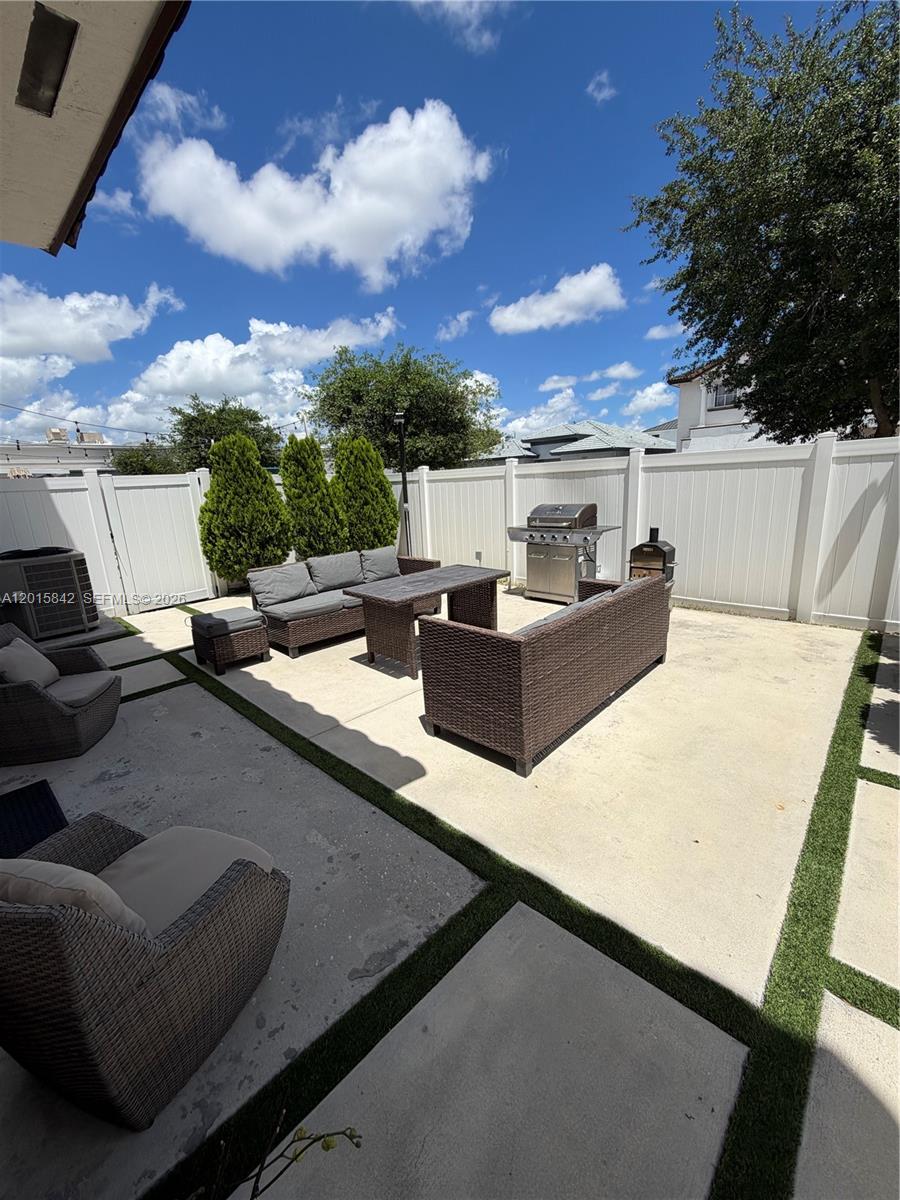 2824 SW 145th Court 2824 — photo 8