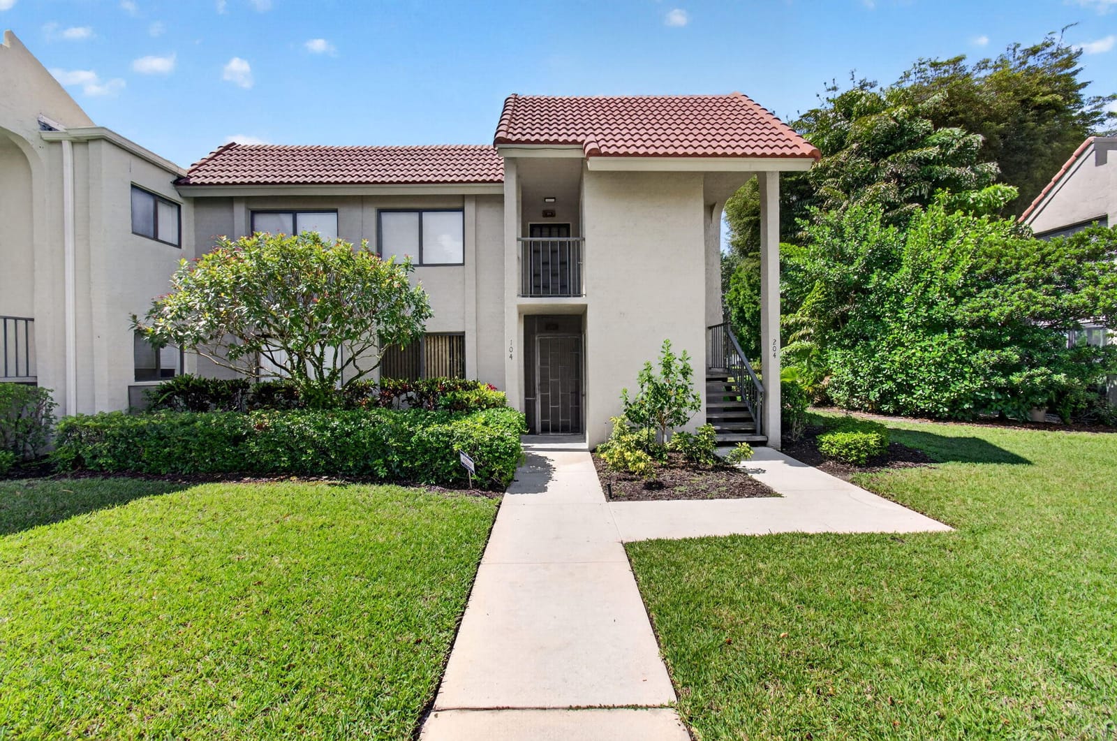 5561 Fairway Park Drive 104, Boynton Beach, FL 33437 photo 1
