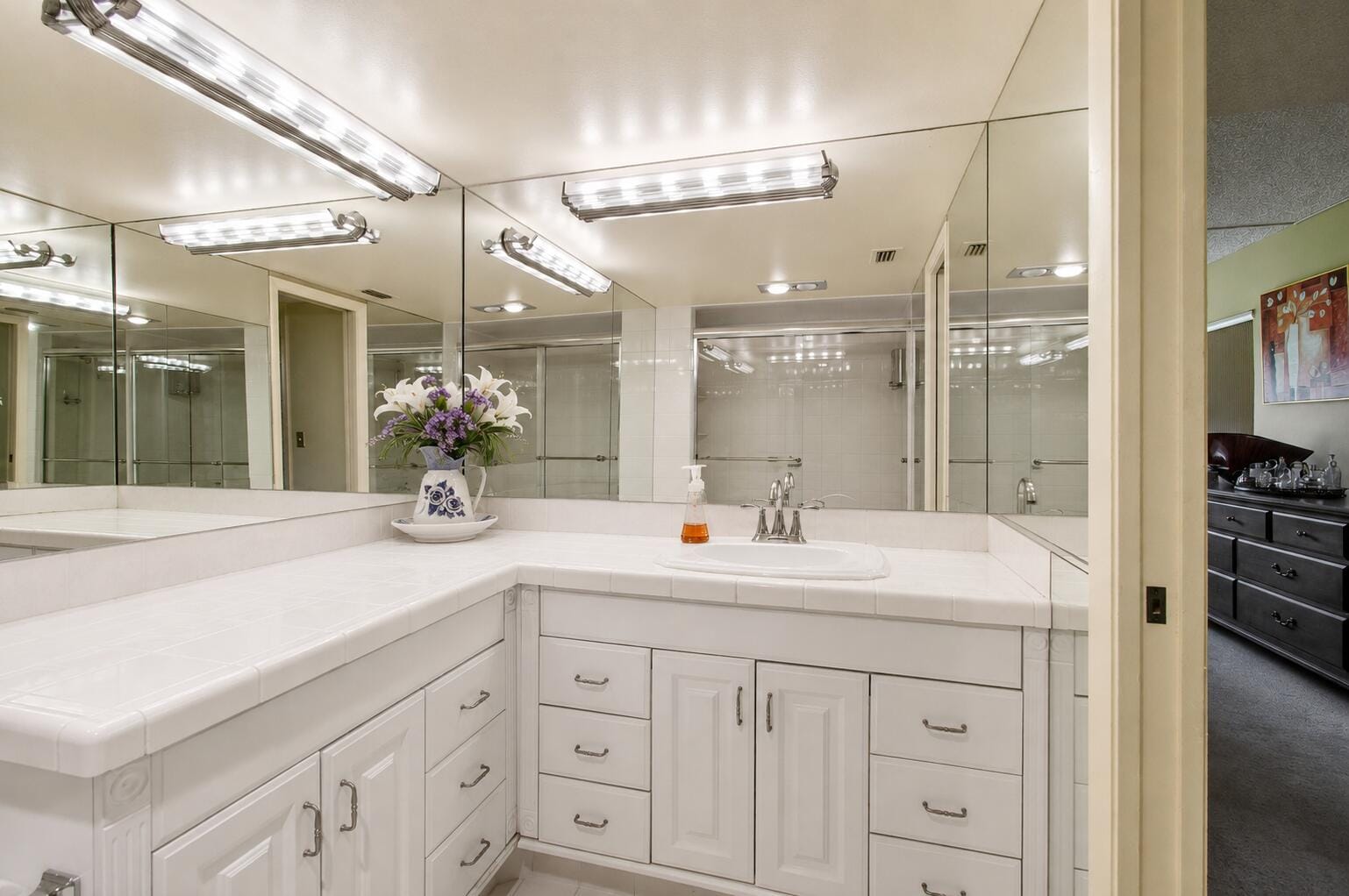5561 Fairway Park Drive 104, Boynton Beach, FL 33437 photo 17