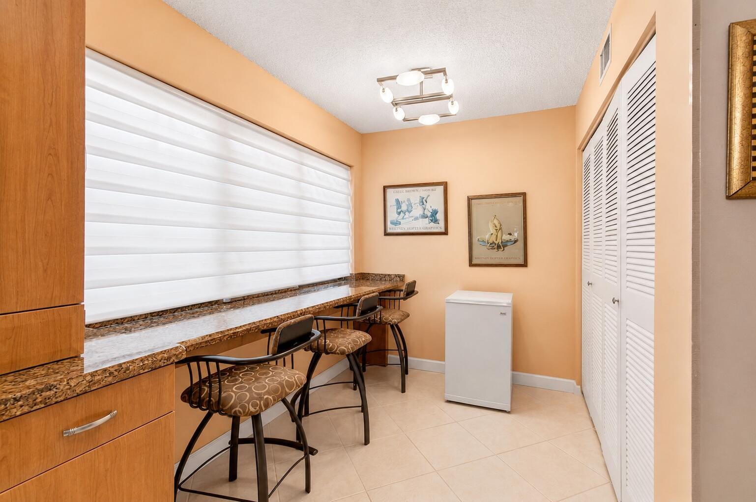 5561 Fairway Park Drive 104, Boynton Beach, FL 33437 photo 5