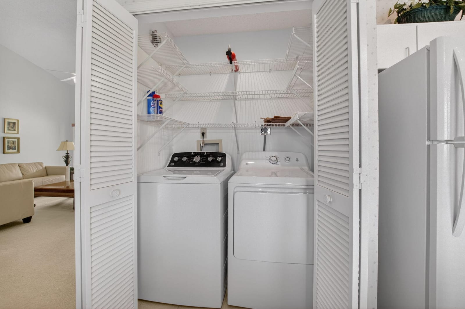 5907 Parkwalk Drive — photo 4