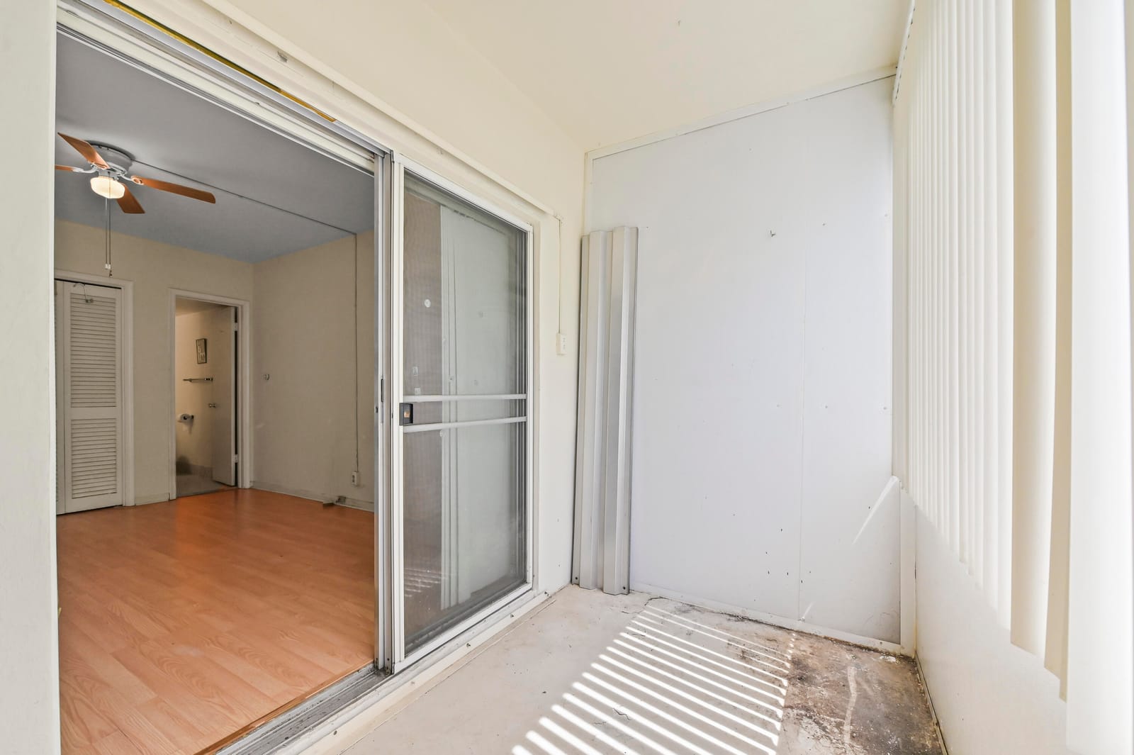 1950 Lake Osborne Drive 9 — photo 12