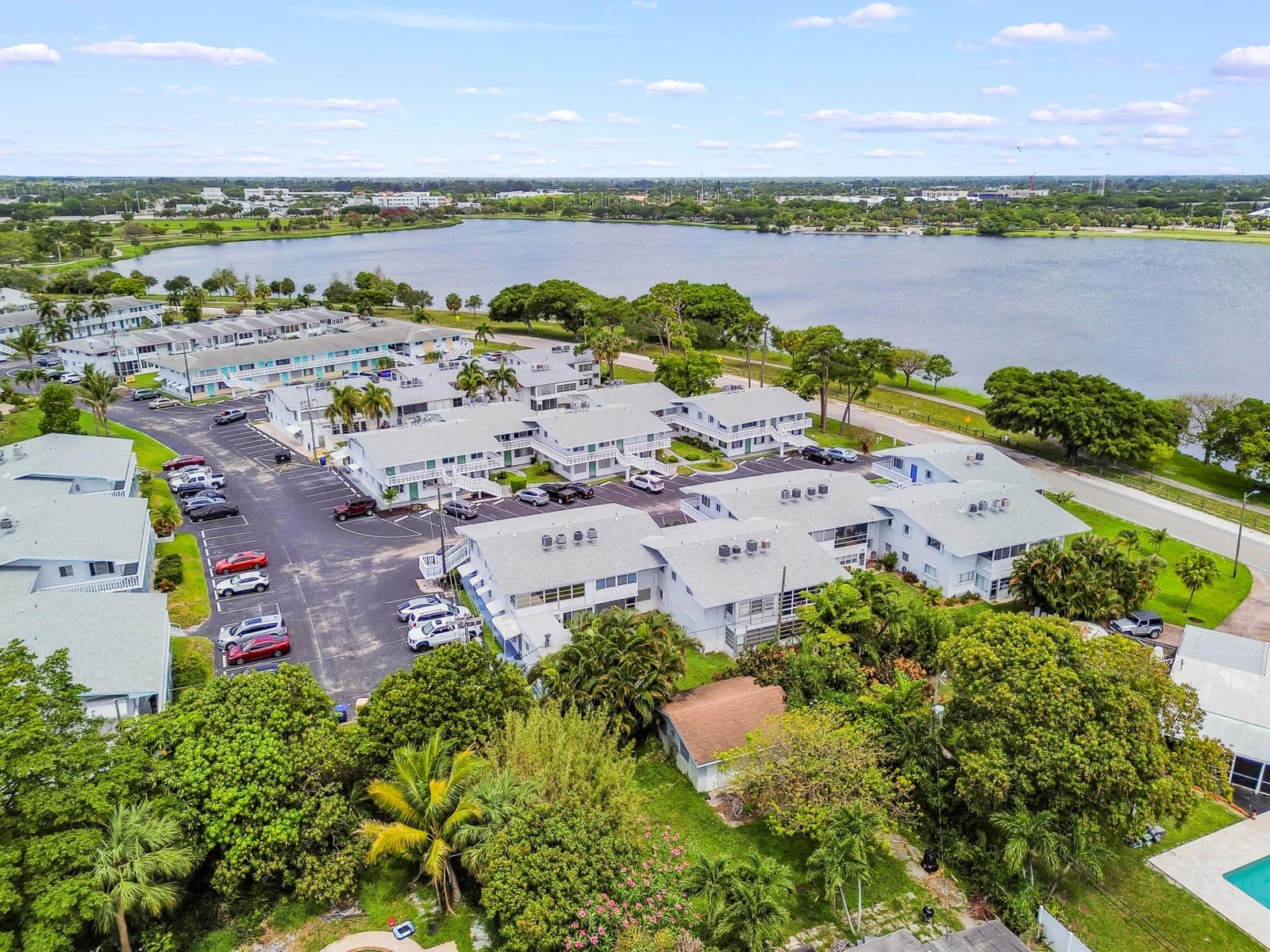 1950 Lake Osborne Drive 9, Lake Worth Beach, FL 33461 photo 17