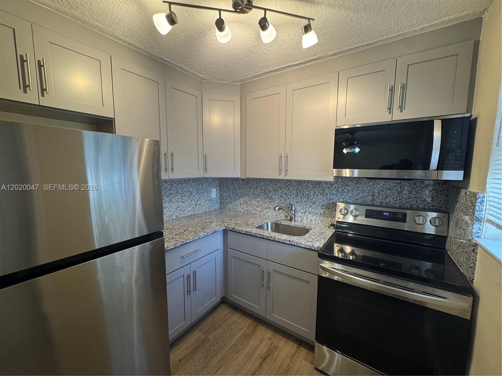 707 S 19th Avenue 2, Hollywood, FL 33020, Hollywood