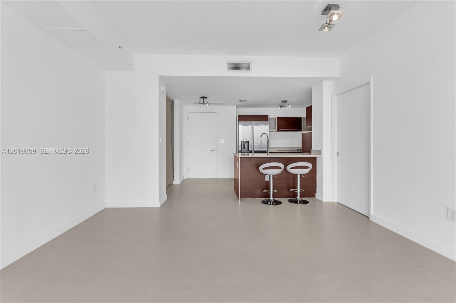 1900 N Bayshore Drive 3216, Miami, FL 33132, Miami