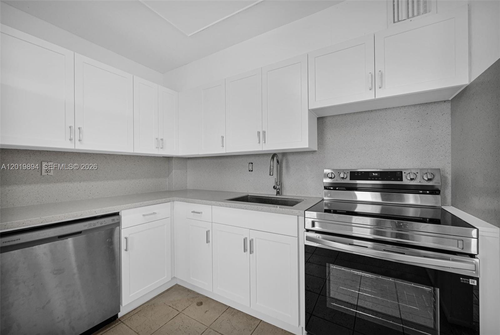 1075 NE Miami Gardens Drive 408, Miami, FL 33179 photo 29