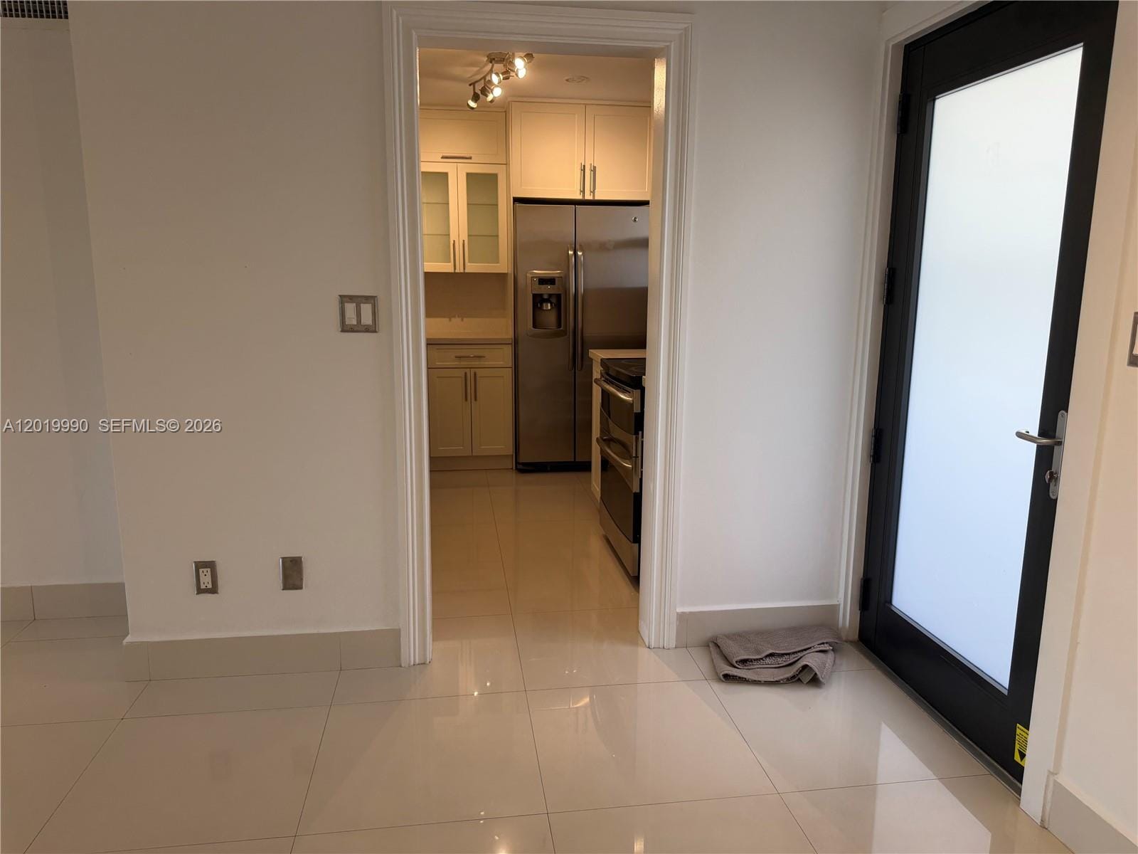 6855 Edgewater Drive 3DN — photo 5