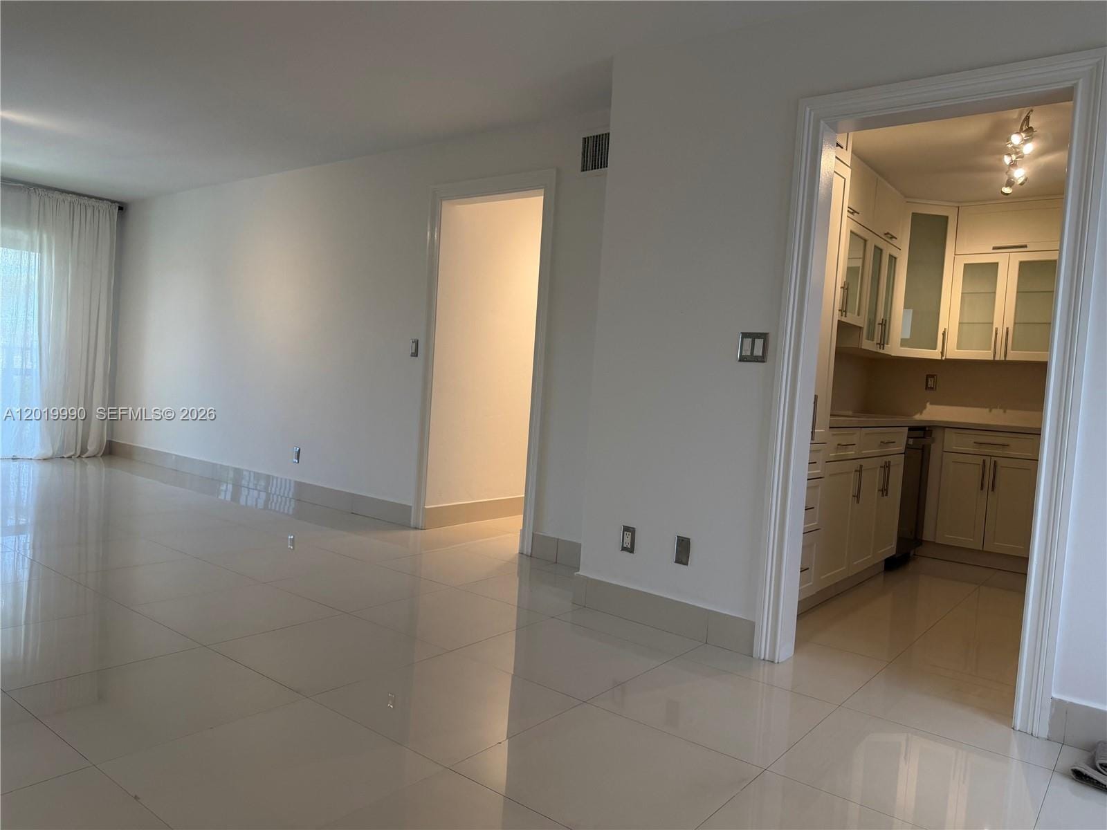6855 Edgewater Drive 3DN — photo 6