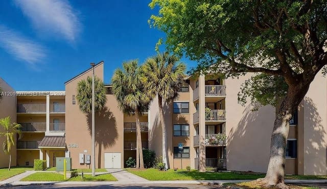 3581 SW 117th Avenue 5-206, Miami, FL 33175