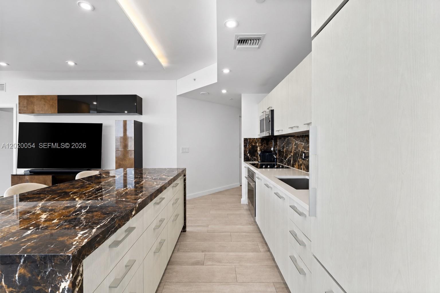 55 SW 9th Street 2703 — photo 7