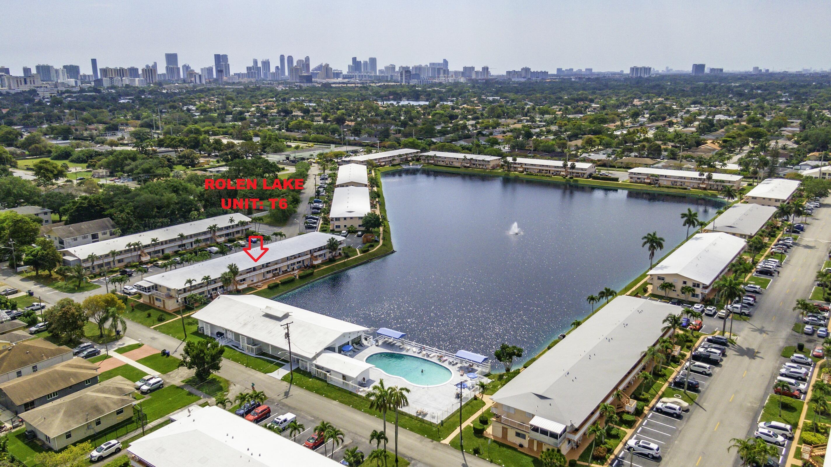 800 SW 10th Terrace T-6, Hallandale Beach, FL 33009, Hallandale Beach