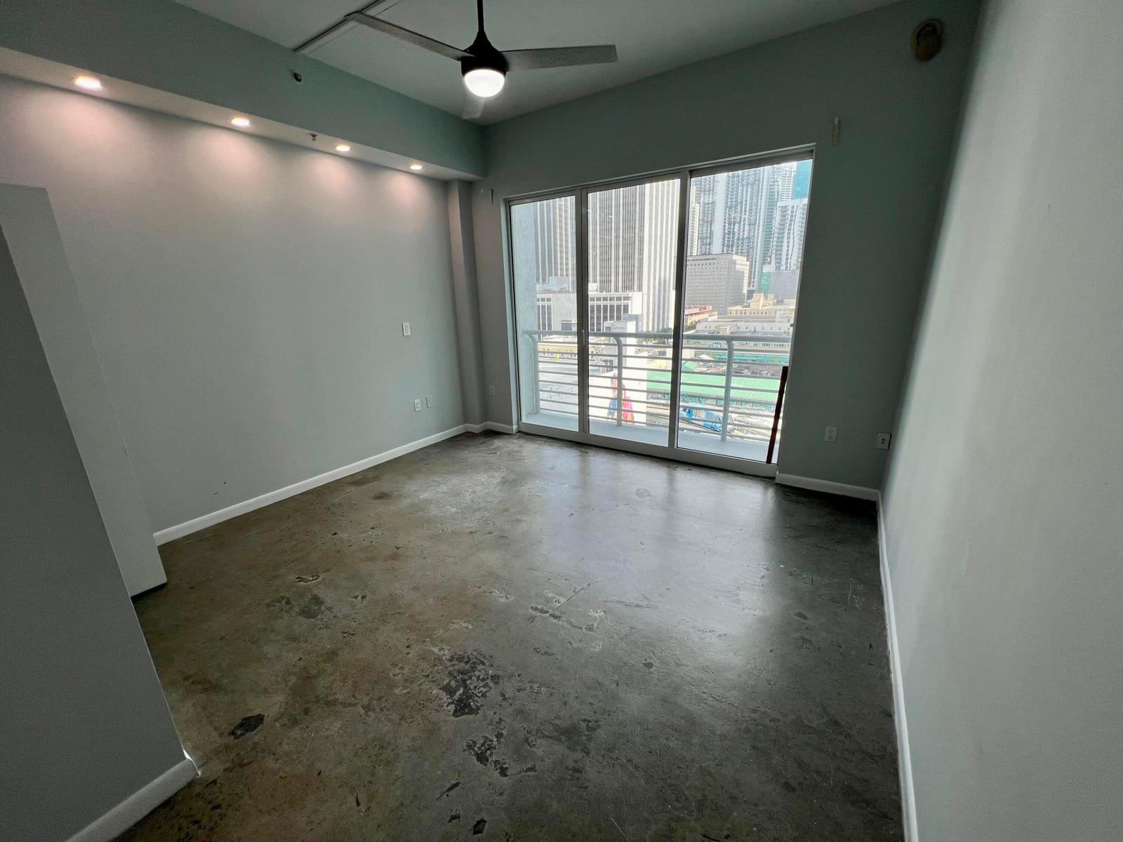 133 NE 2nd Avenue 1006, Miami, FL 33132 photo 6
