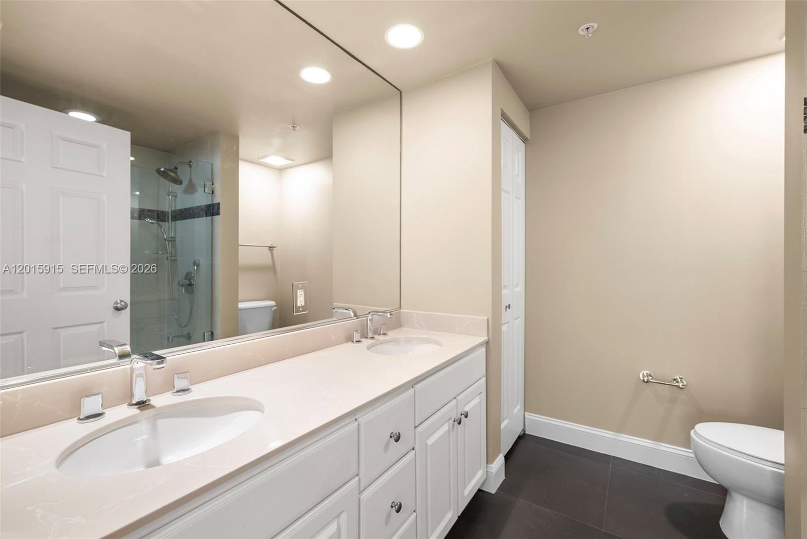 2000 N Bayshore Drive 307, Miami, FL 33137 photo 12