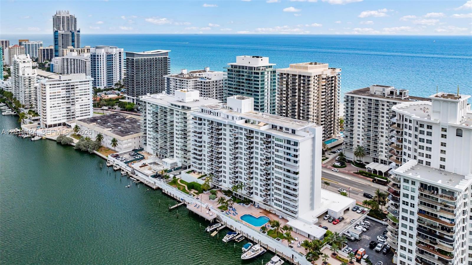 5700 Collins Avenue 7J, Miami Beach, FL 33140, Miami Beach