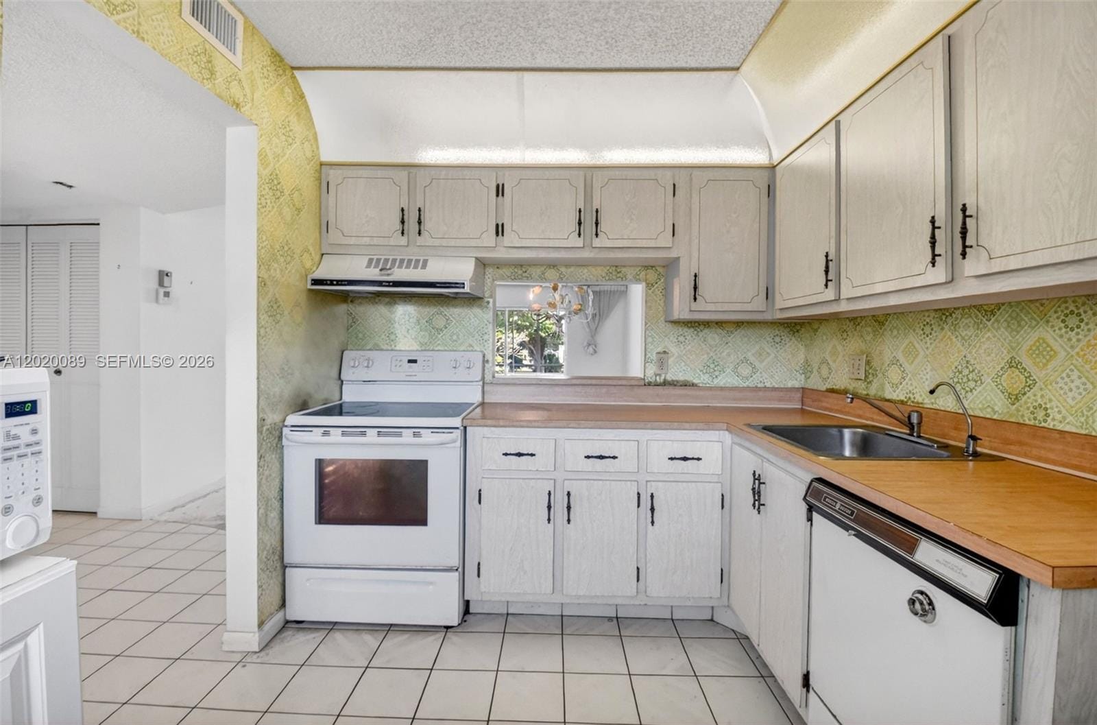 2901 Fiore Way 2020, Delray Beach, FL 33445 photo 9