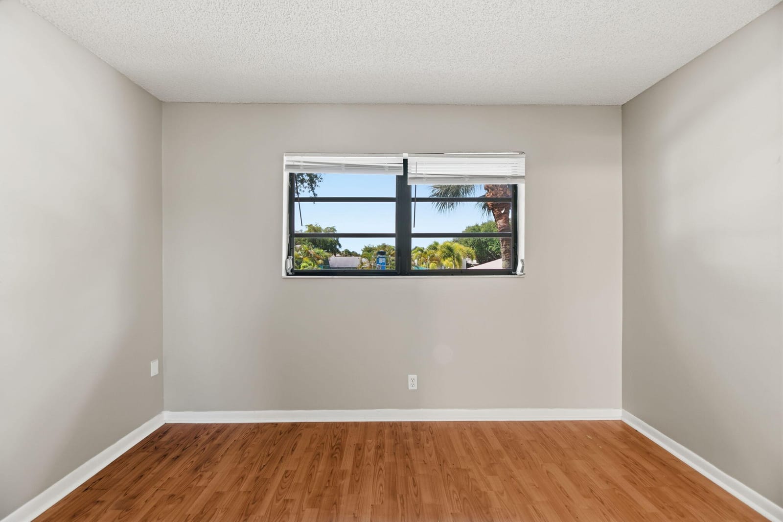1769 NE 40th Place 506, Pompano Beach, FL 33064 photo 14
