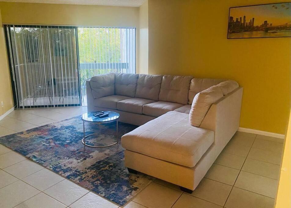 2000 N Congress N 302, West Palm Beach, FL 33401, West Palm Beach