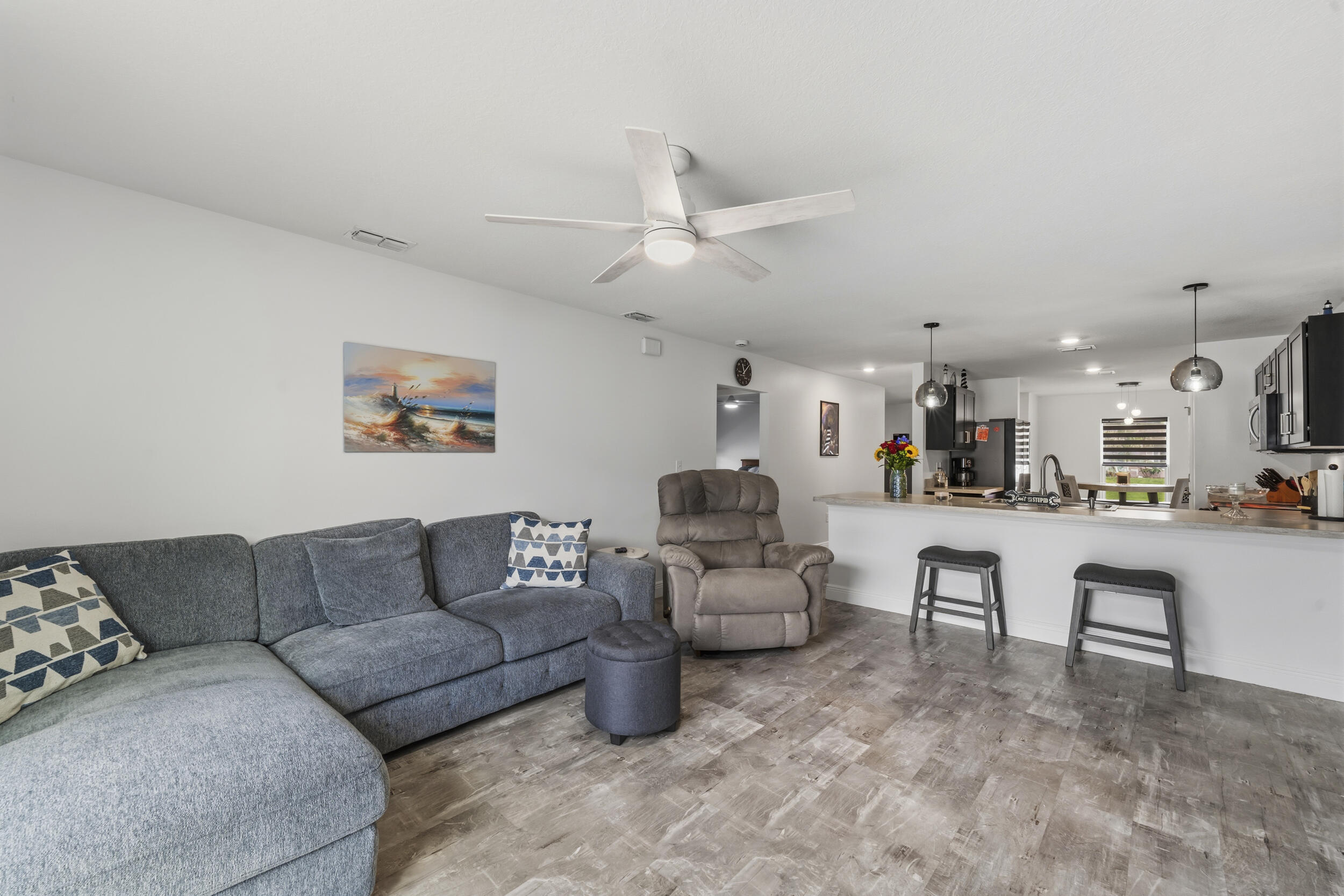 380 SW Donna Terrace, Port St. Lucie, FL 34984 photo 13