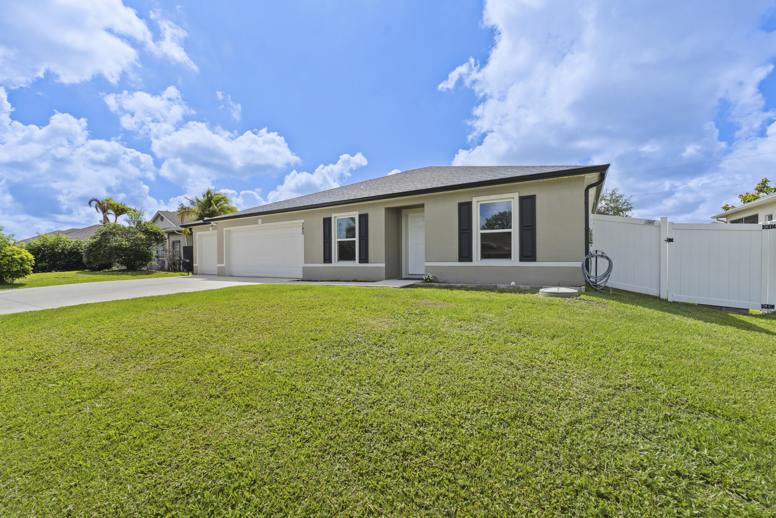 380 SW Donna Terrace, Port St. Lucie, FL 34984 photo 24