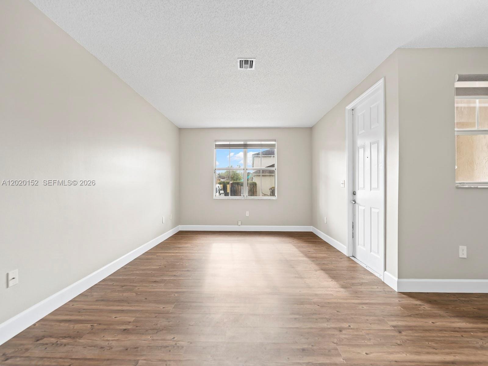 1049 NE 42nd Place, Homestead, FL 33033 photo 11