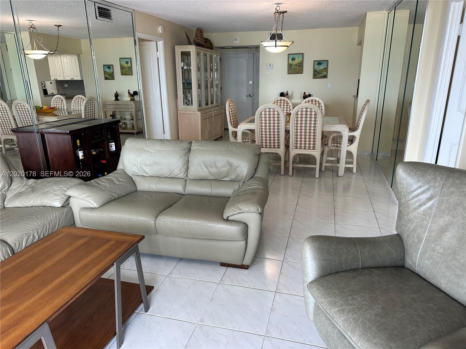 6039 Collins Avenue 924, Miami Beach, FL 33140 photo 12