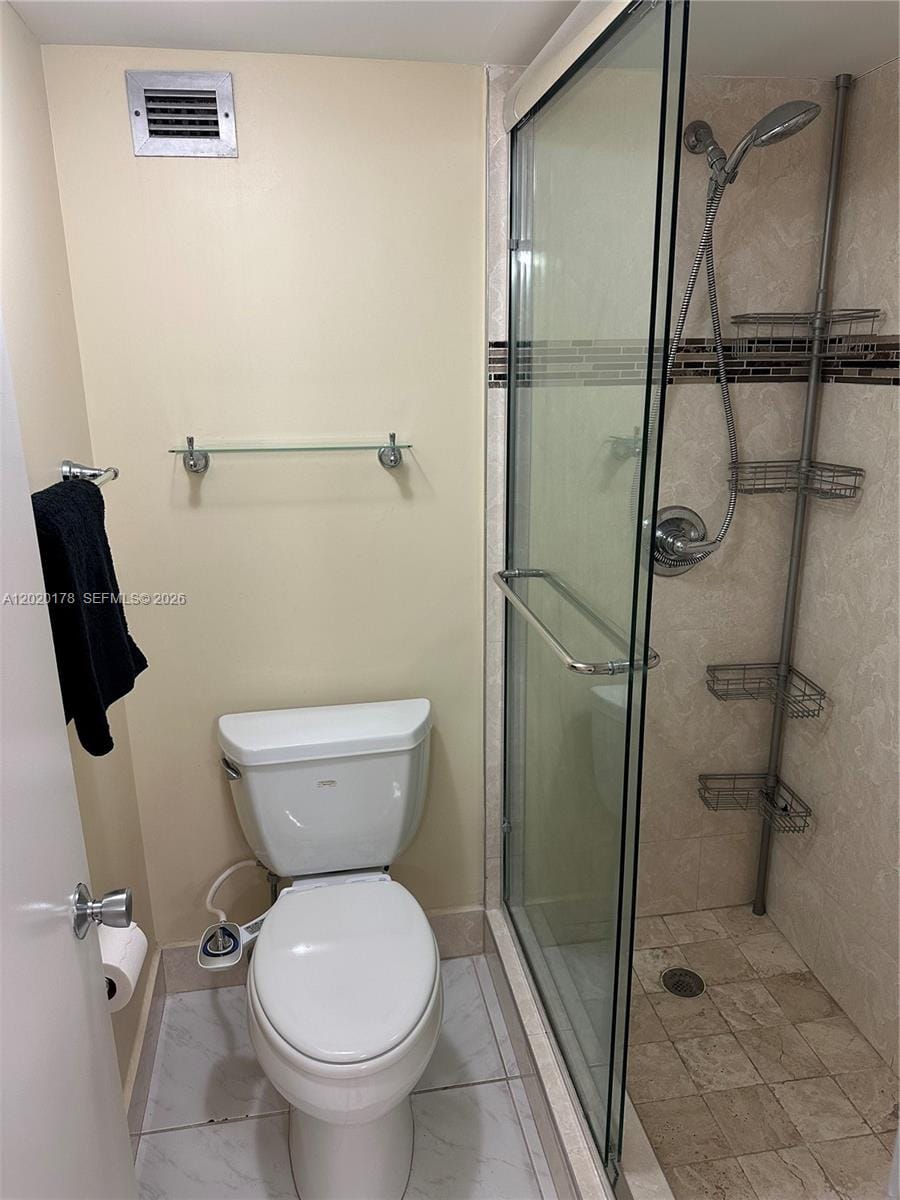 6039 Collins Avenue 924, Miami Beach, FL 33140 photo 16