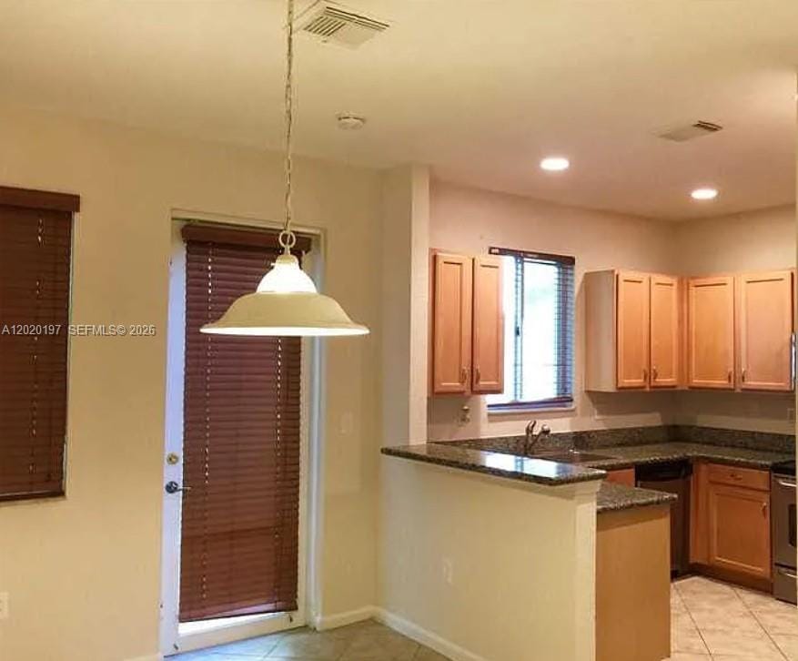 21115 NW 14th Place 2, Miami Gardens, FL 33169 photo 3