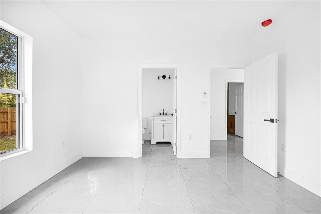 7990 NW 8th Avenue, Miami, FL 33150 photo 11