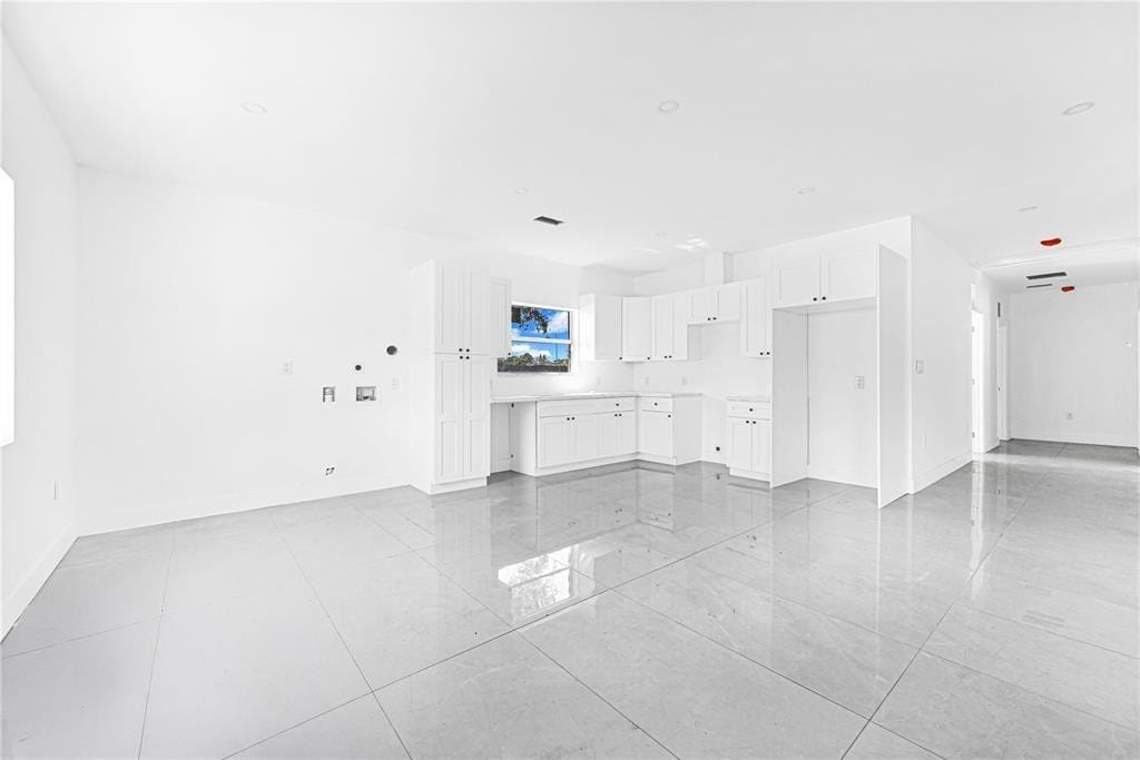 7990 NW 8th Avenue, Miami, FL 33150 photo 3
