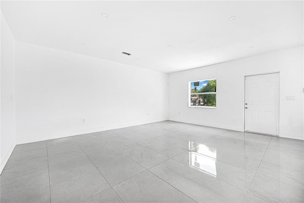 7990 NW 8th Avenue, Miami, FL 33150 photo 6