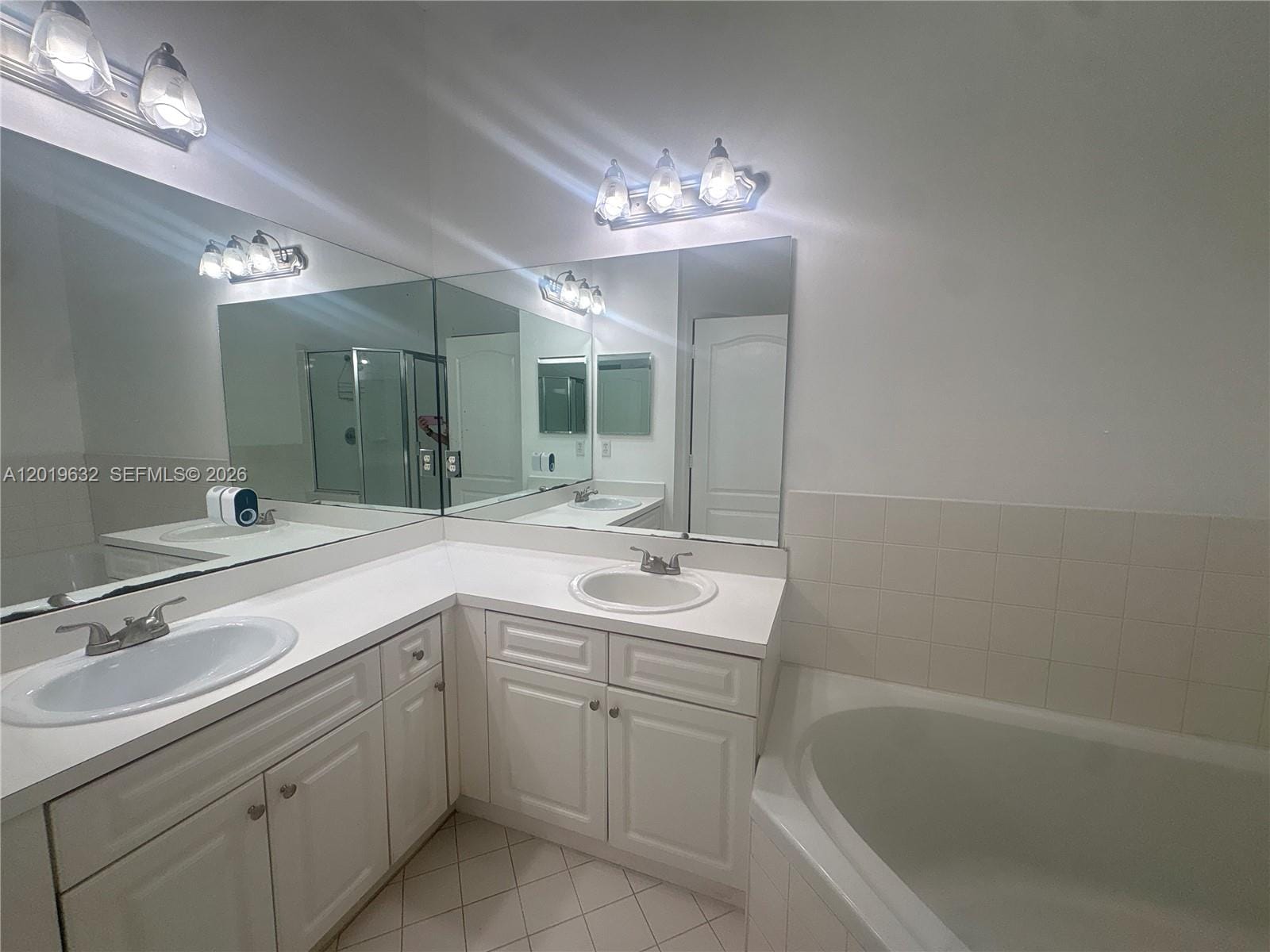 21485 SW 90th Place 21485 — photo 5